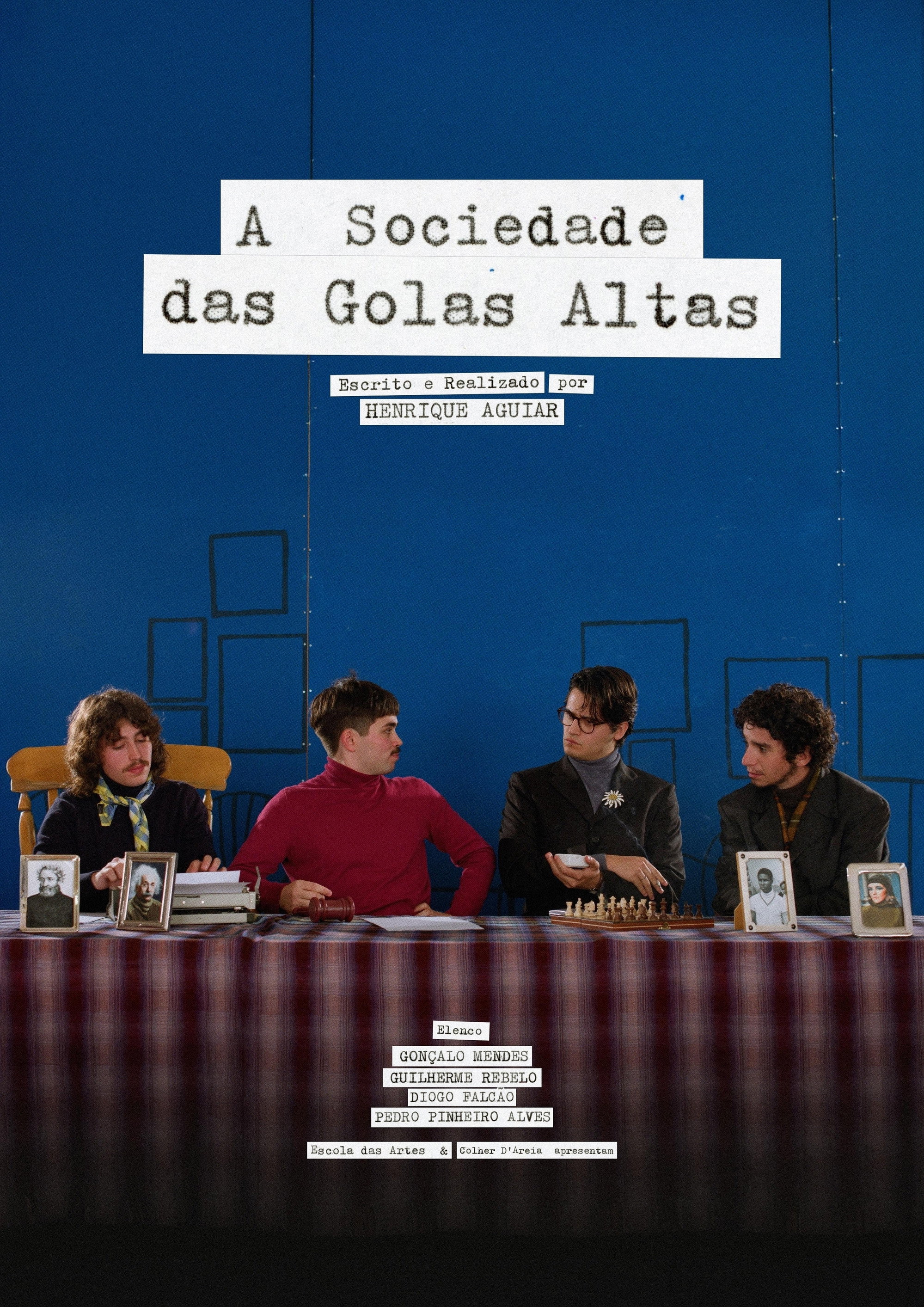 A Sociedade das Golas Altas